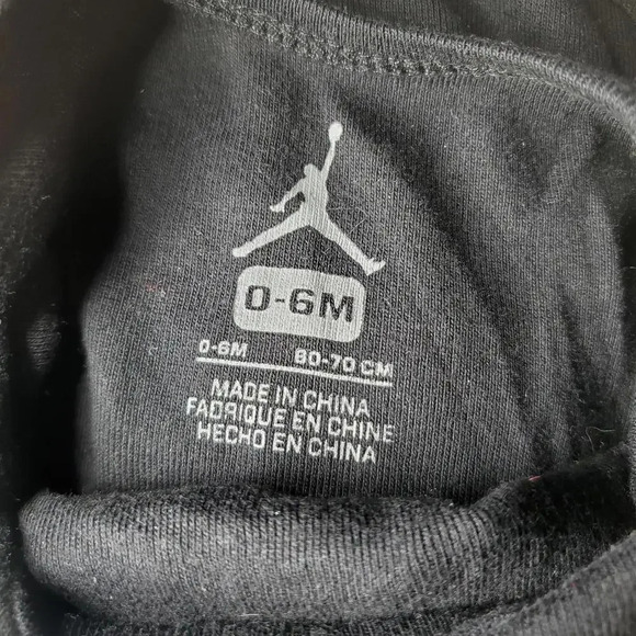 Air Jordan Black and Blue Baby Boy Bodysuit Size 0-6M NWOT - Picture 2 of 10